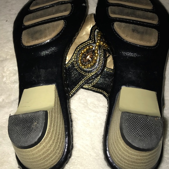 Gorgeous sandals I only tried on - Picture 5 of 5